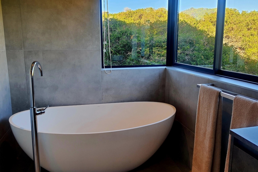 3 Bedroom Property for Sale in Dana Bay Western Cape